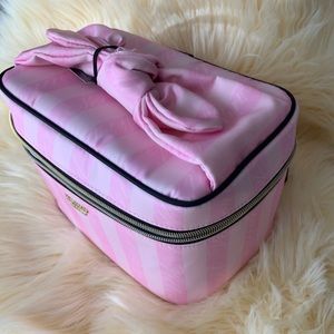 Victoria’s Secret Signature Striped Carry Case